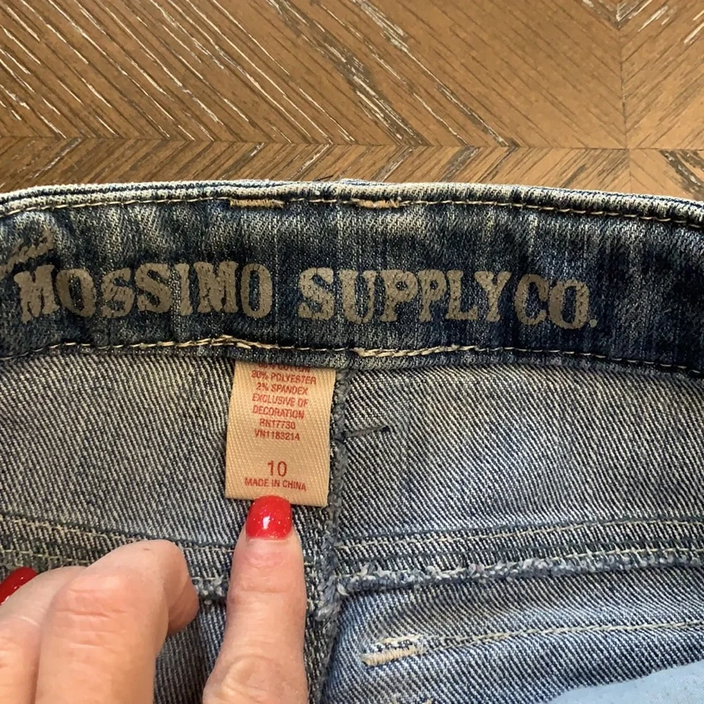 Mossimo Supply Co. mossimo supply